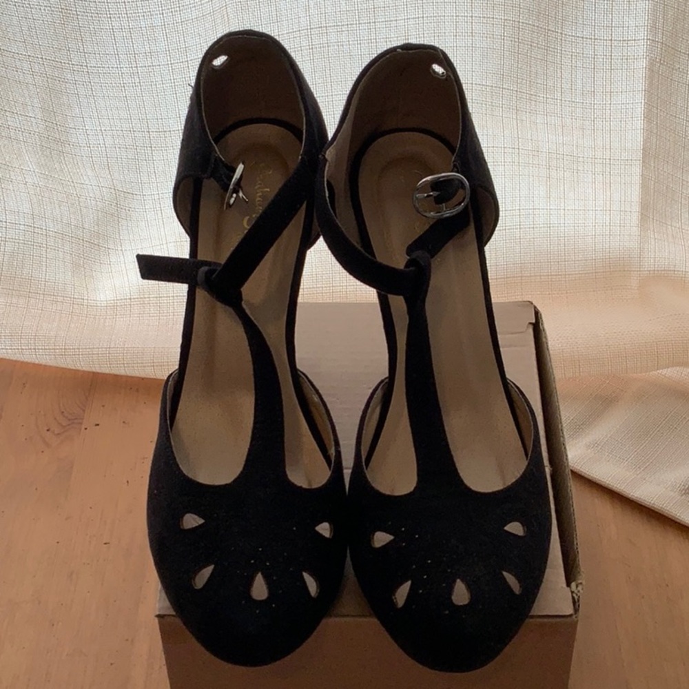ModCloth Graham Street Shoe Co Vintage Style Black High Heels